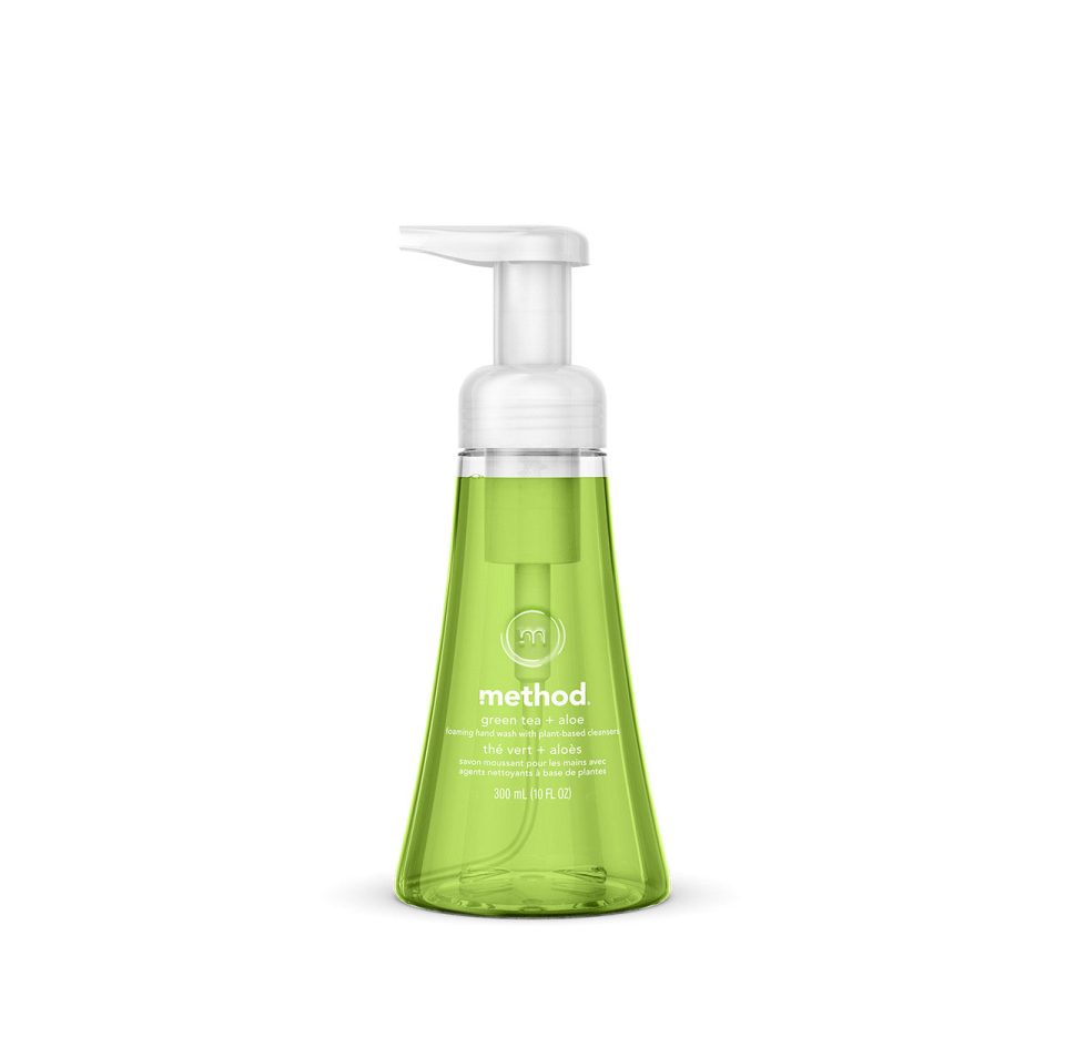 foaming hand wash - green tea + aloe. 10 fl oz